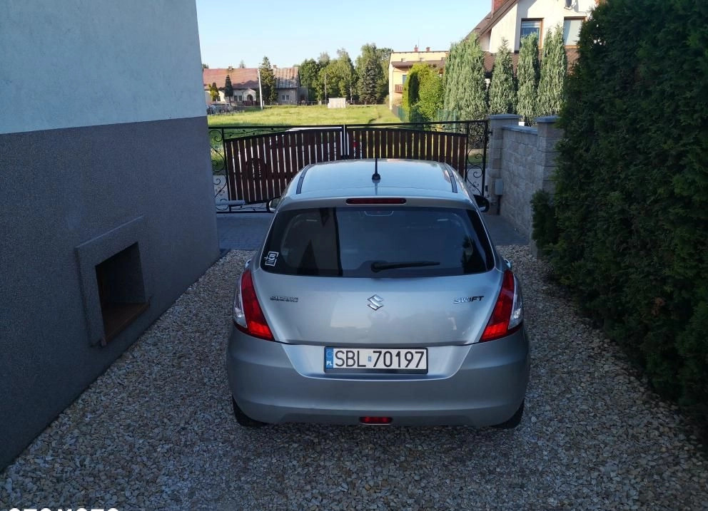 Suzuki Swift cena 21550 przebieg: 199902, rok produkcji 2011 z Bieruń małe 301